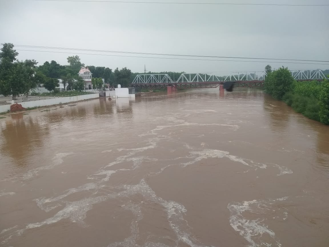 Markanda river overflows, water reaches the roads, Kurukshetra