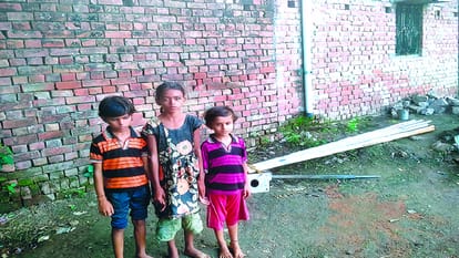 Case of carrying dead body on shoulder Bajrangi children will get free education in private school
