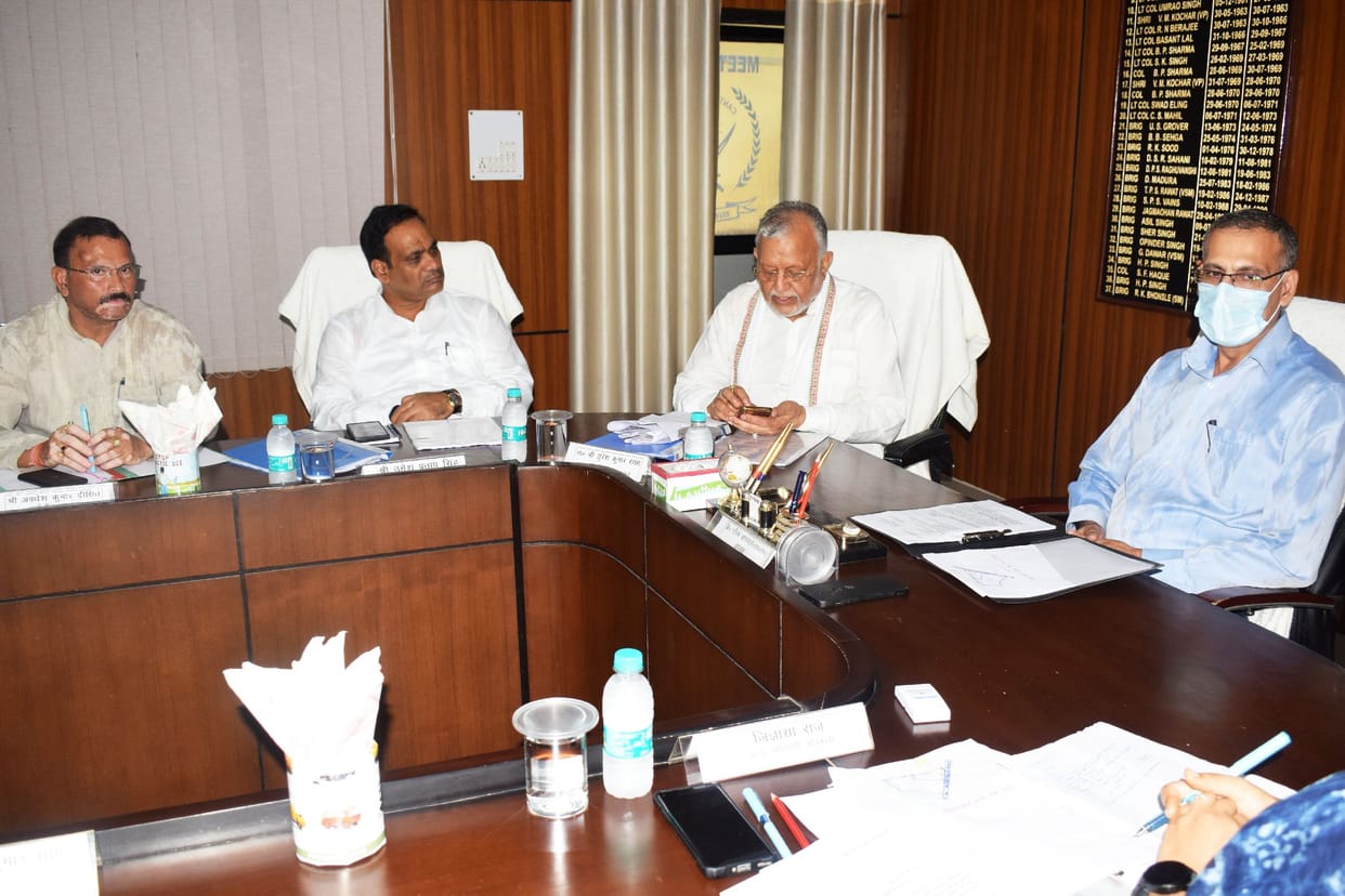 Minister-MLA will spend funds for guesthouse in Shaheed Museum