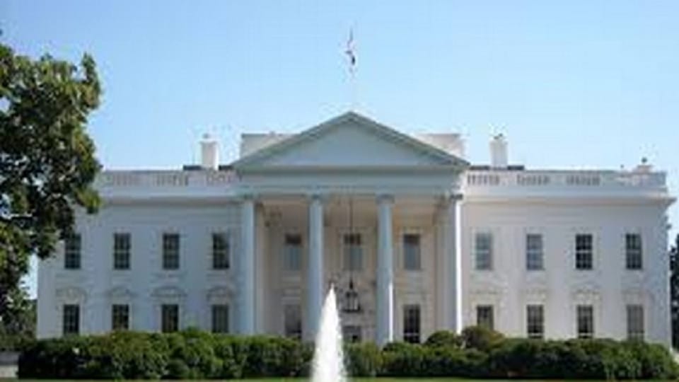 Lightning strike near White House in USA kills three people