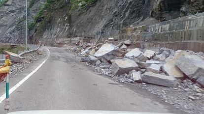 Badrinath Highway 10 crore loss due to stoppage construction of Helang bypass Waiting for IIT Roorkee report