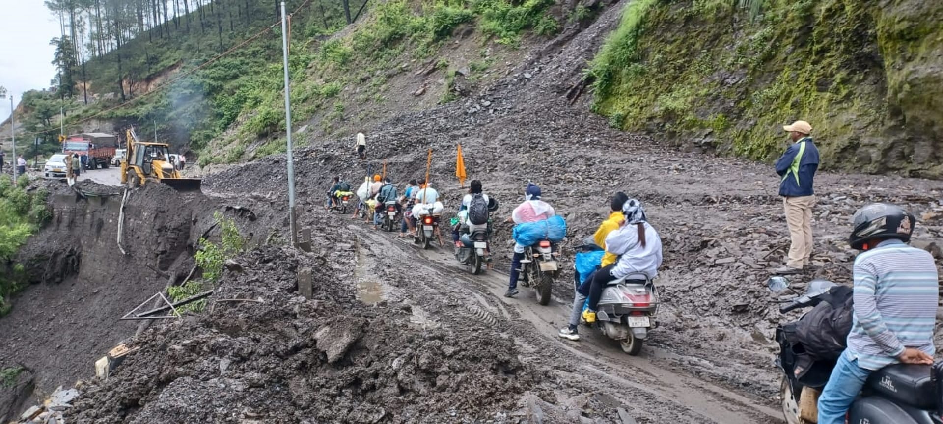 Weather rain Gangotri Highway closed Badrinath Highway became dangerous