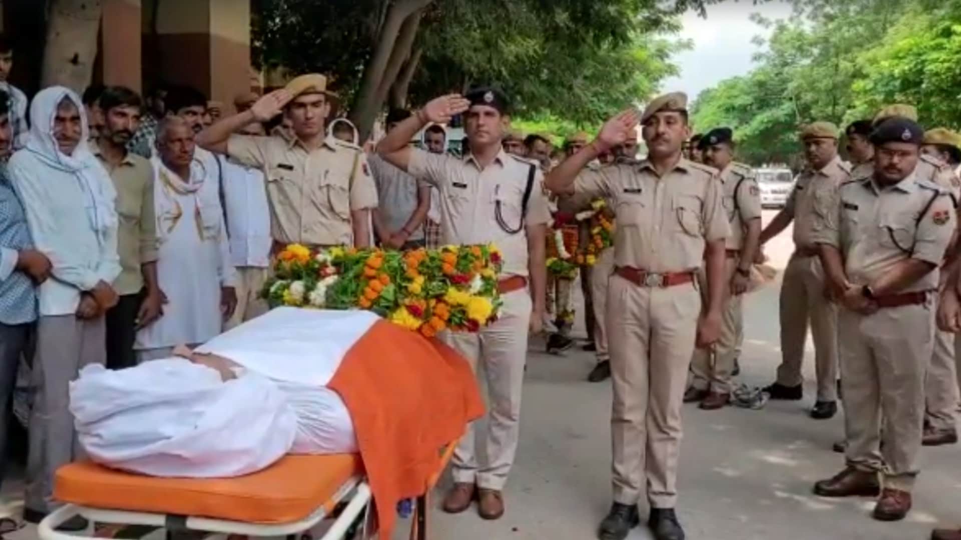 car hit constable in Jodhpur accused connection with Salman Khan