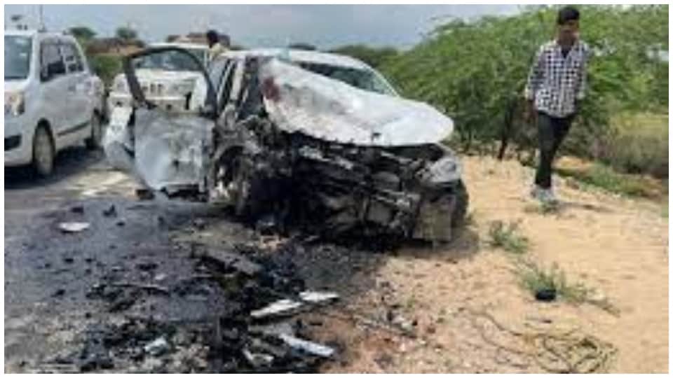 Four killed in clash between Innova and Bolero Bikaner