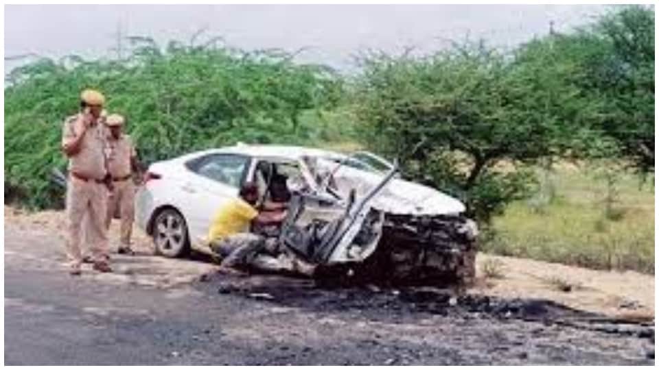 Four killed in clash between Innova and Bolero Bikaner