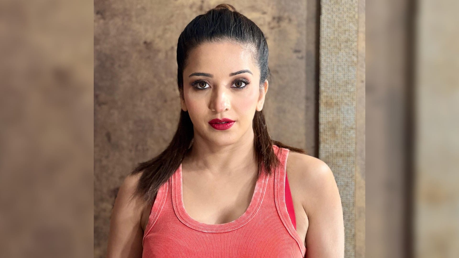 Bhojpuri Actress Monalisa latest photoshoot in makeup goes viral on social media