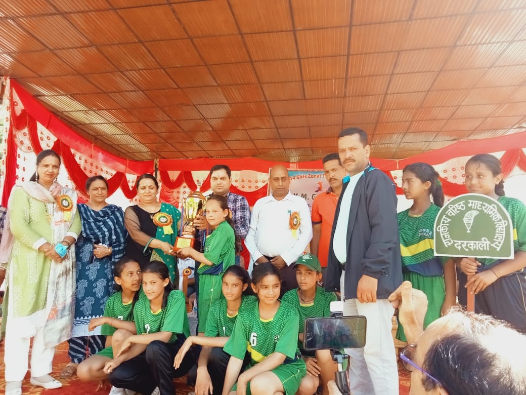 rampur girls school win overall award