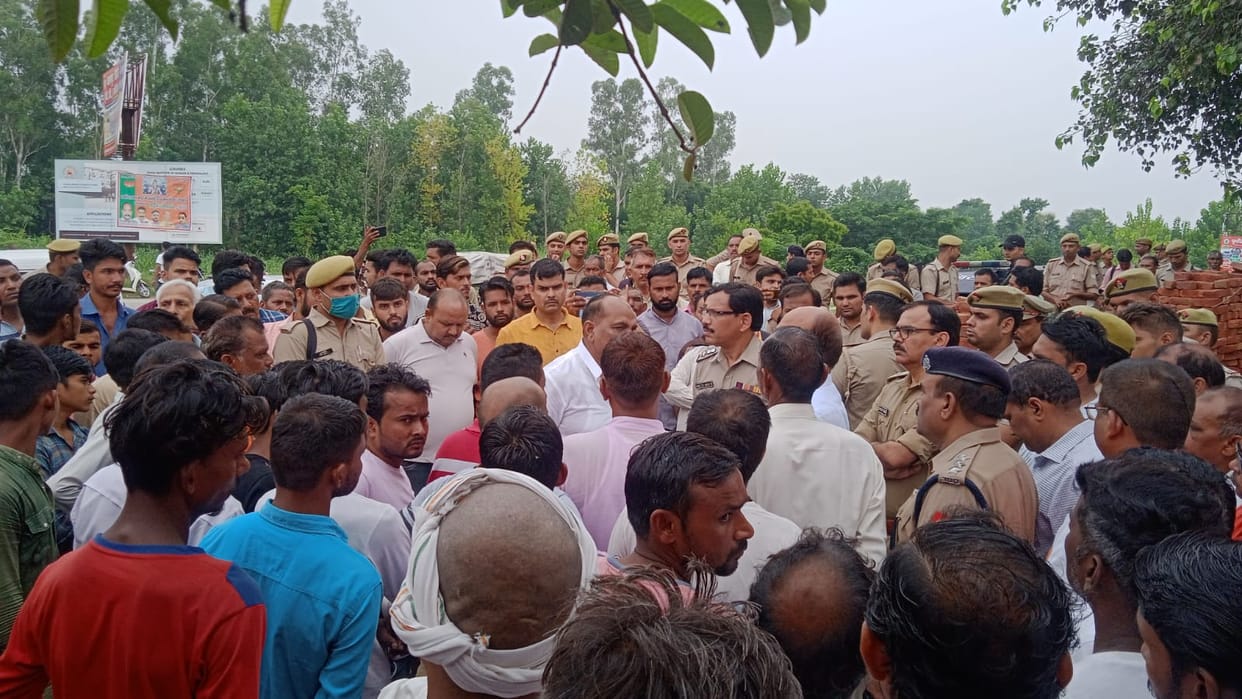 Entering the temple, the priest was beaten to death with sticks