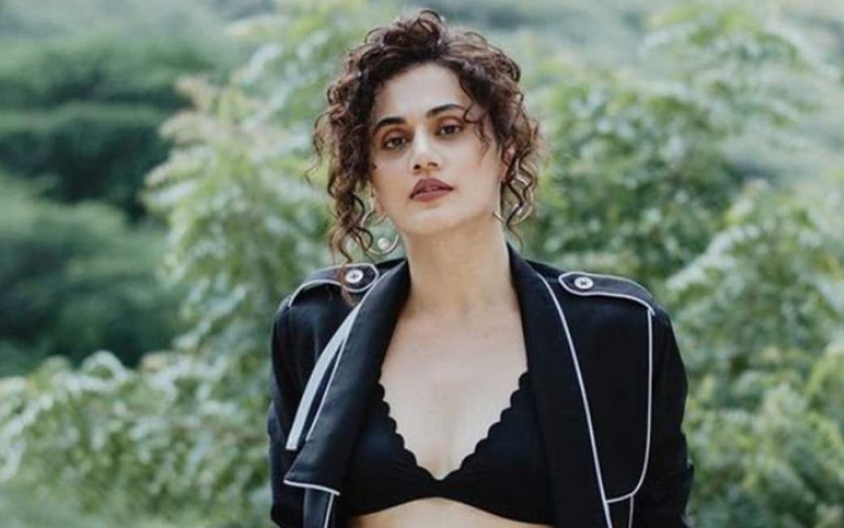 Taapsee pannu anurag kashyap movie Dobaaraa Opening Day Advance Ticket Booking report