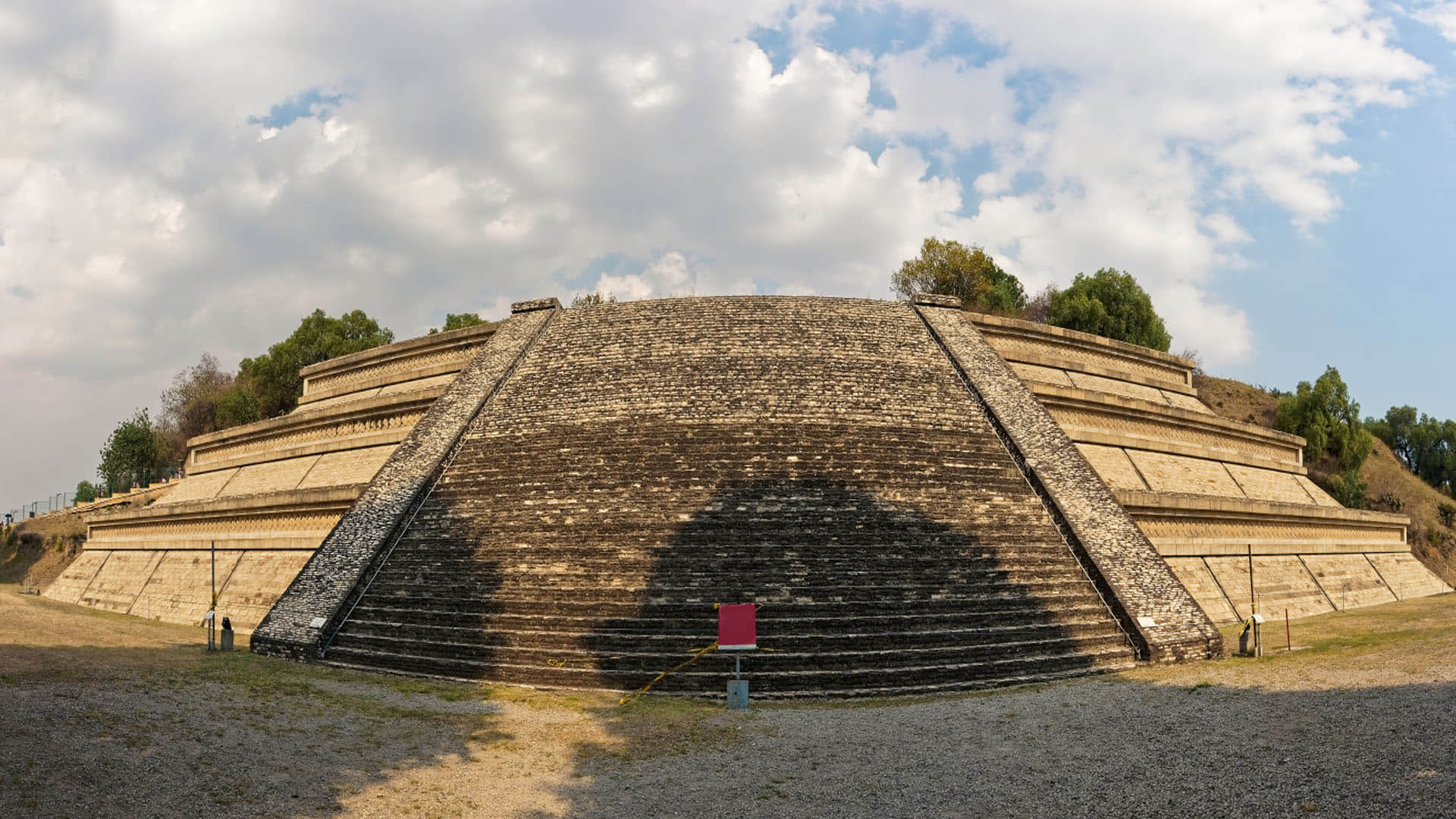 Know World’s Mysterious Places in Hindi From Snake Island Brazil to Death Valley America