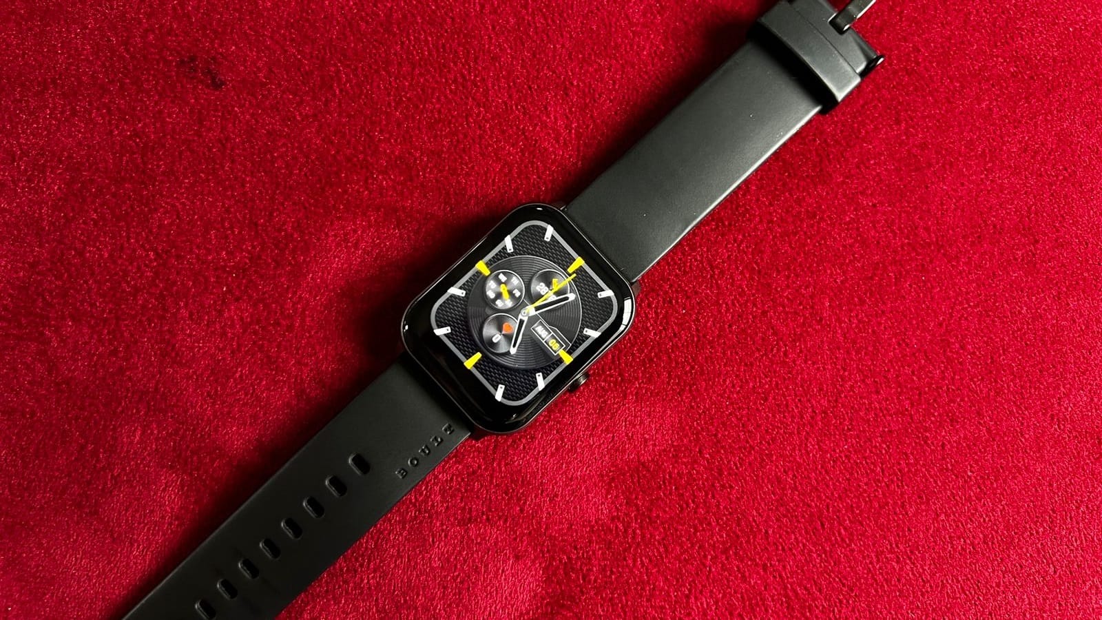 Boult Drift Review a all rounder smartwatch with bluetooth calling