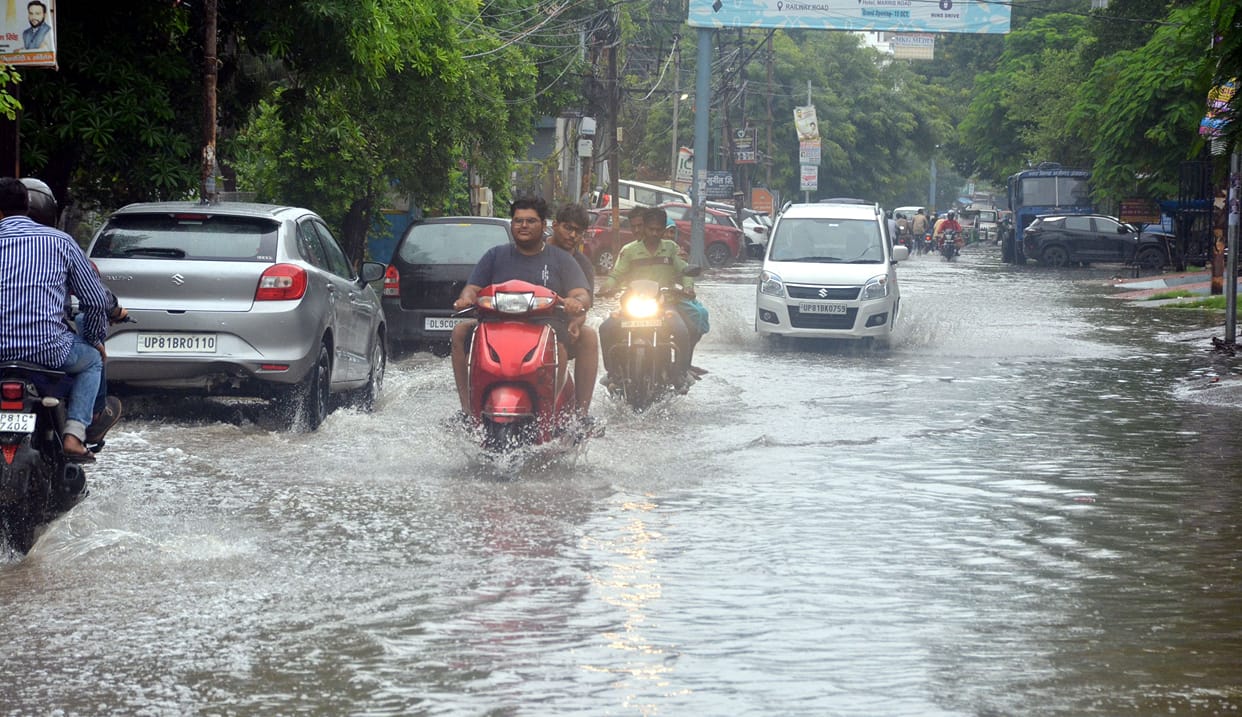 Water filled again in the city due to rain