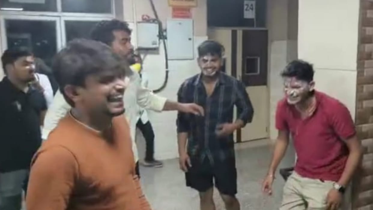 beaten intern in civil hospital's opd