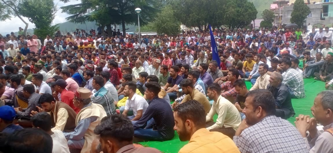 sc community organised dharna  in  silai for their demand and  giripaaar janjatiye issues