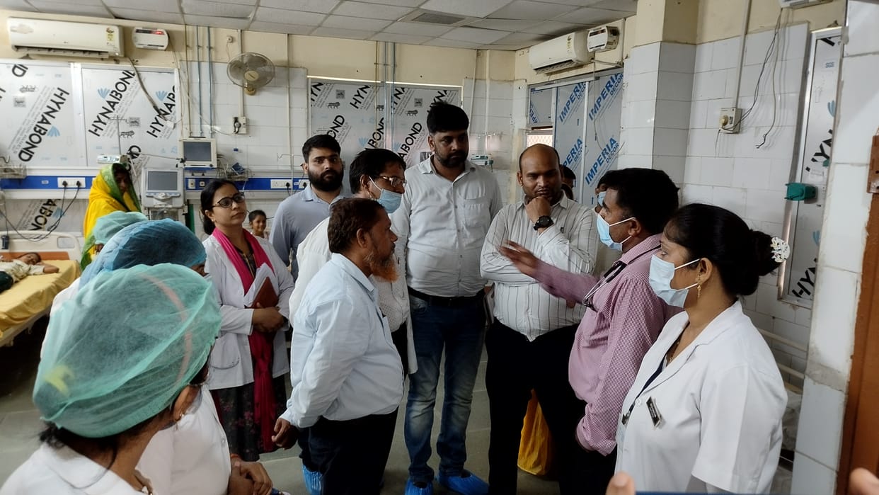 The team took stock of the district hospita11