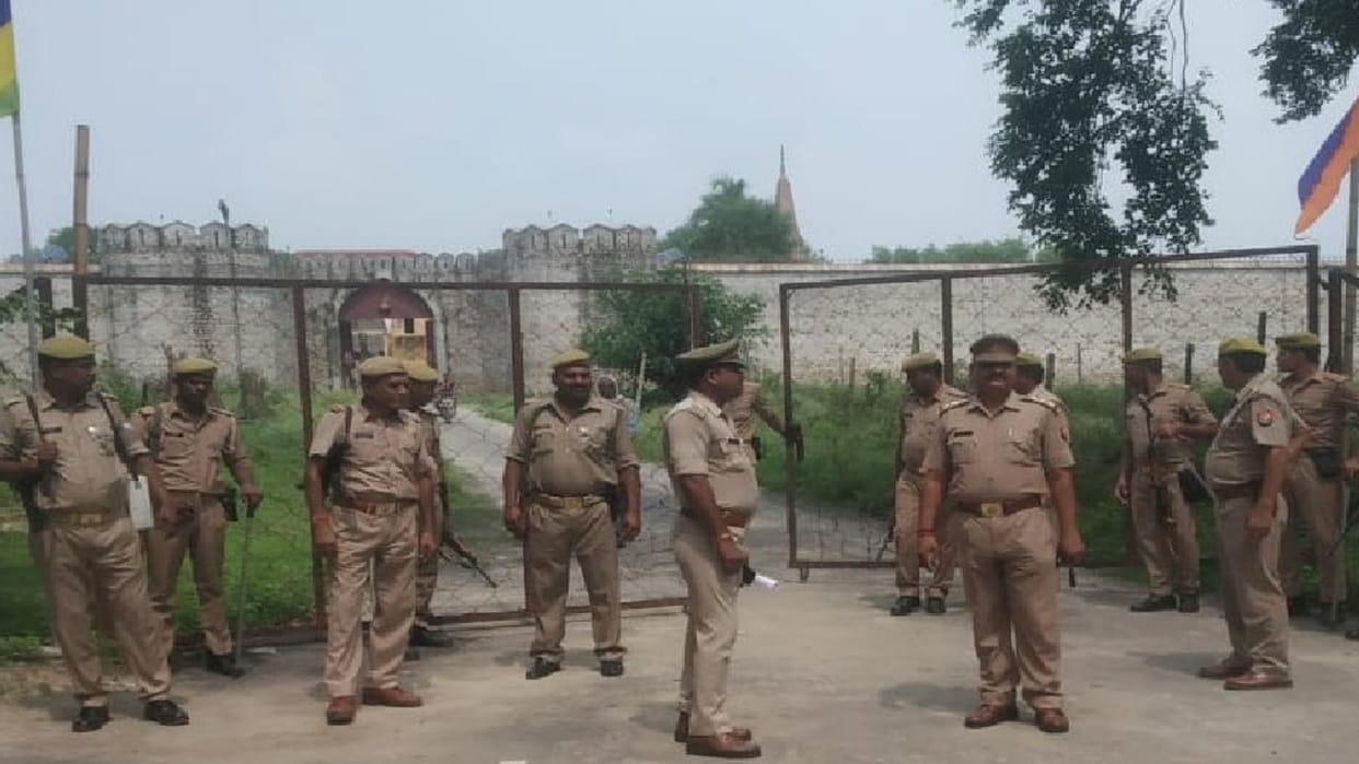 Sheikhpur Ashik village turned into a police camp