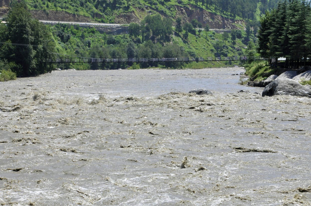 Flood again in Beas river, 30 houses and shops evacuated, loss of crores