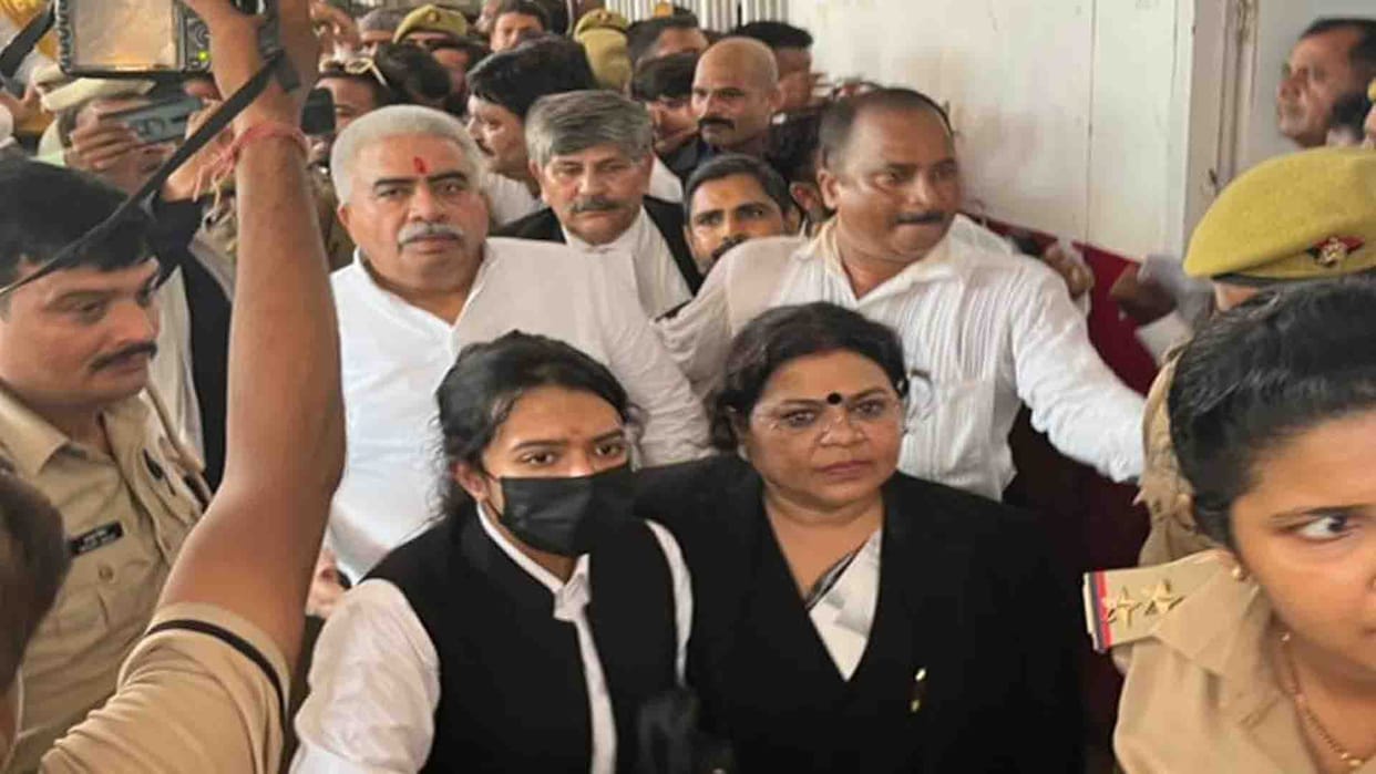 Cabinet Minister Rakesh Sachan needs to take relief from the sessions court, hearing on the appeal today