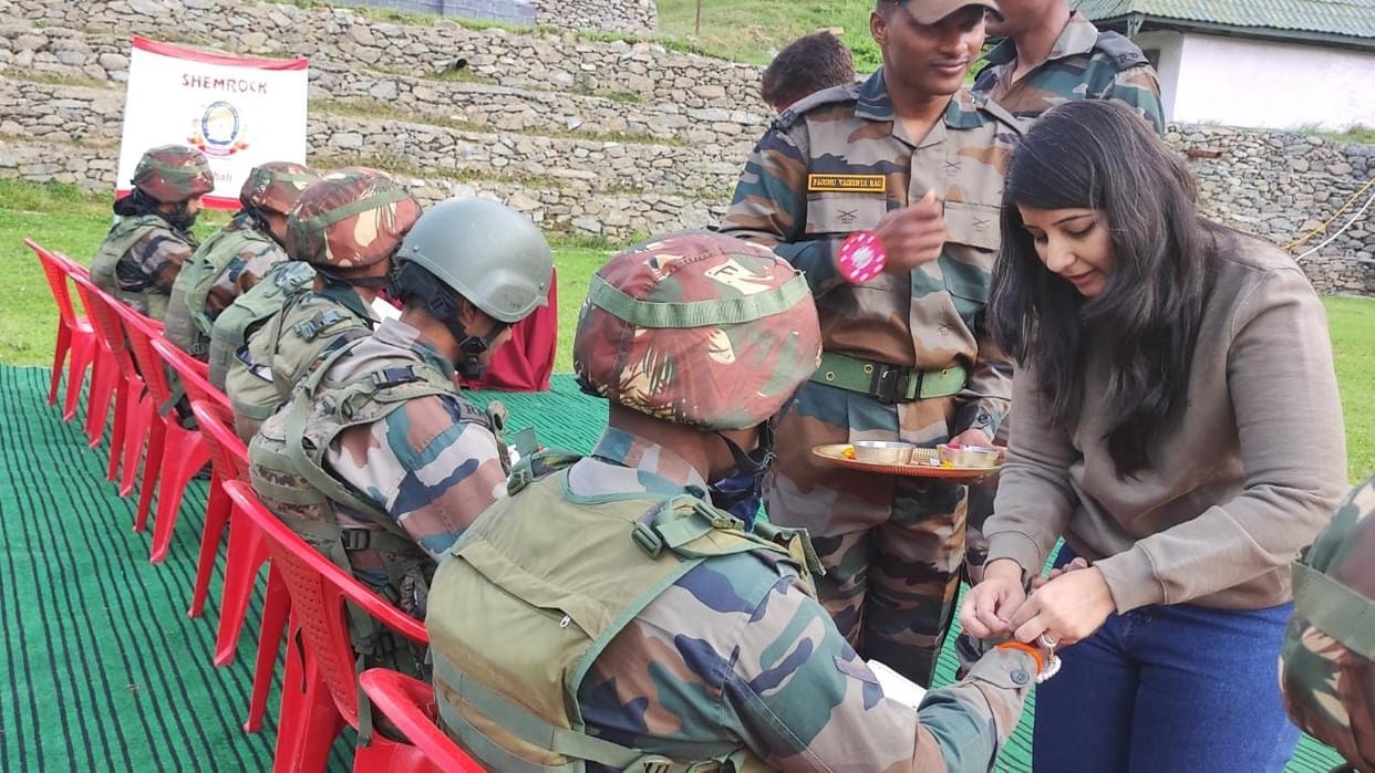 School students of Chandigarh sent rakhi for soldiers in kupwara also sent greeting cards