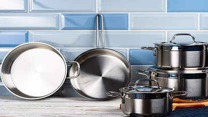 Steel vs Aluminium vs Sand Utensils Which are Good for Cooking Know Benefits in Hindi
