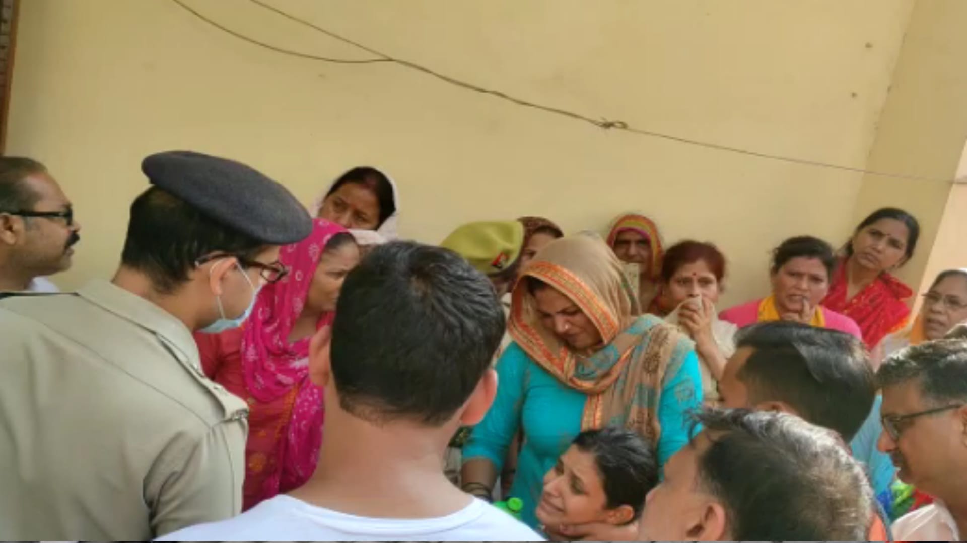 Double Murder Meerut: Blood was everywhere, Nani-Dhevati murdered by slitting throat with a sharp weapon