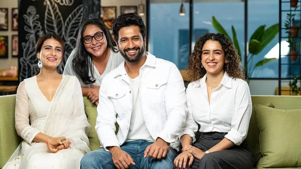 Fatima Sana Shaikh Sam Bahadur Actress said she want to work with shahrukh Khan shares her excitement for same