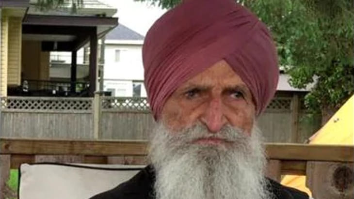 Separated during Partition, 92 year Punjab man meets his nephew from Pakistan at Gurdwara Kartarpur Sahib