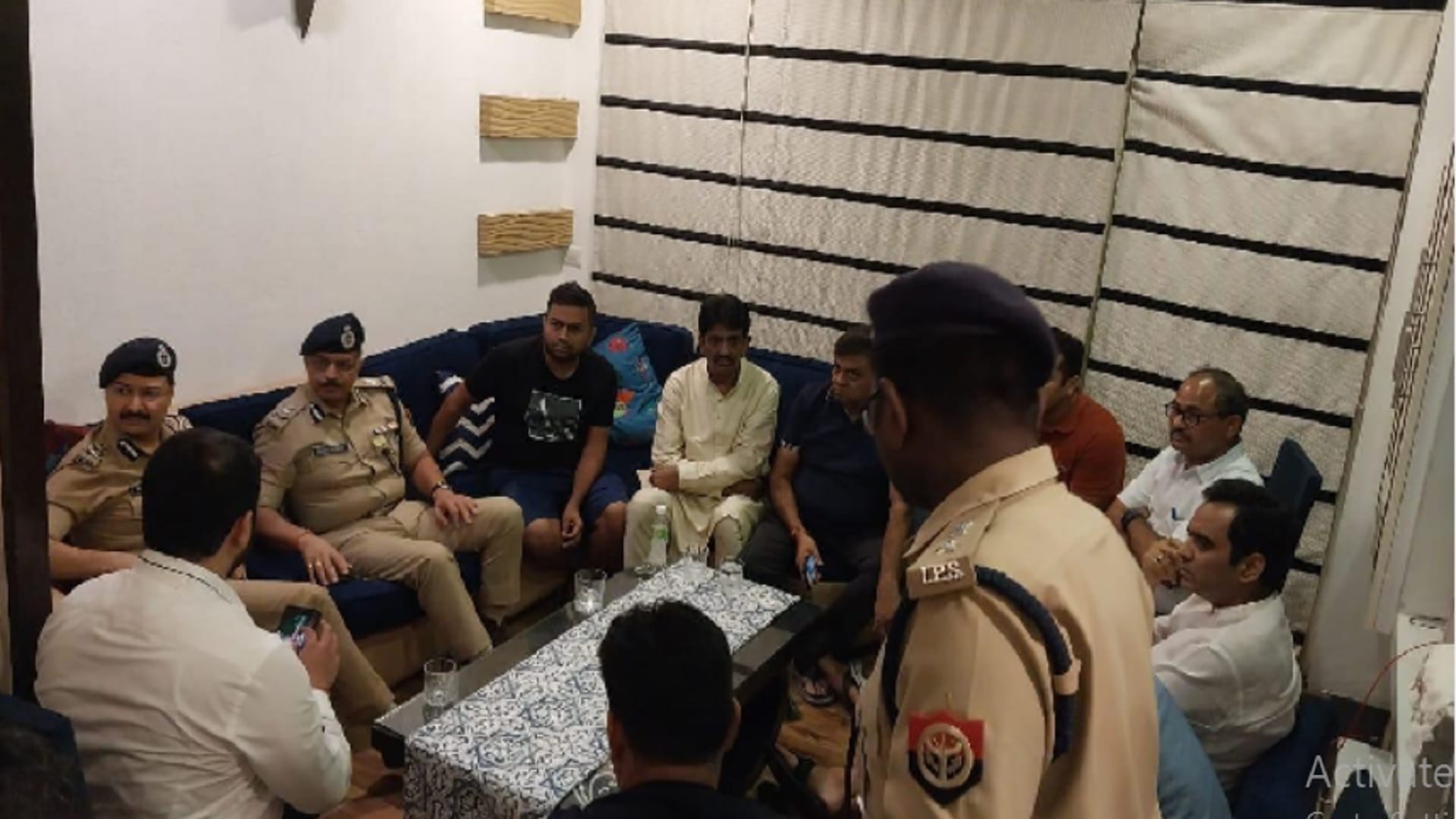 Shrikant Tyagi caught on CCTV in Haridwar, mobile switched off-on more than 12 times