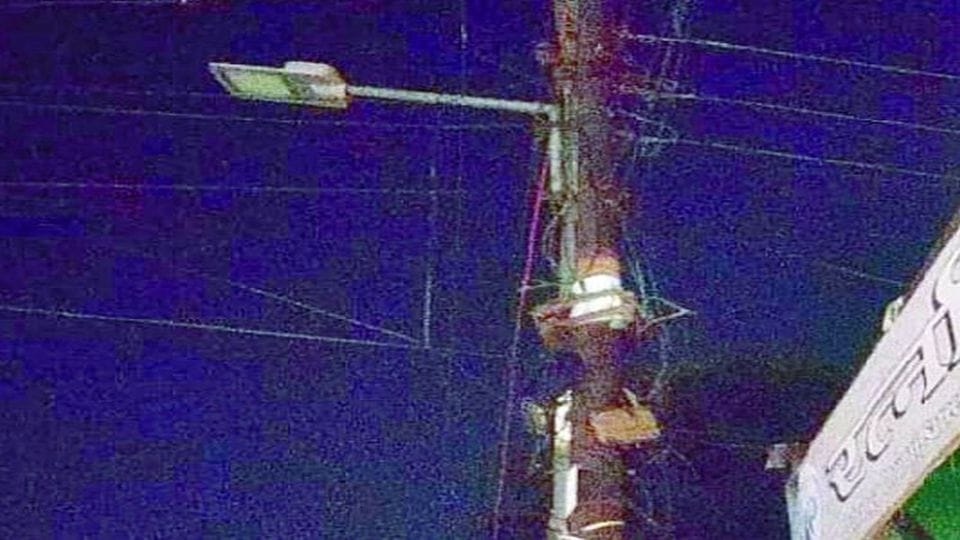 darkness on the streets due to street lights damaged in Agra
