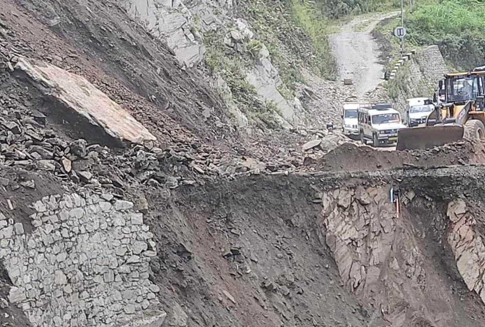 Uttarakhand Weather Update: Road Closed after Mountain Collapse on Tanakpur Pithoragarh Highway