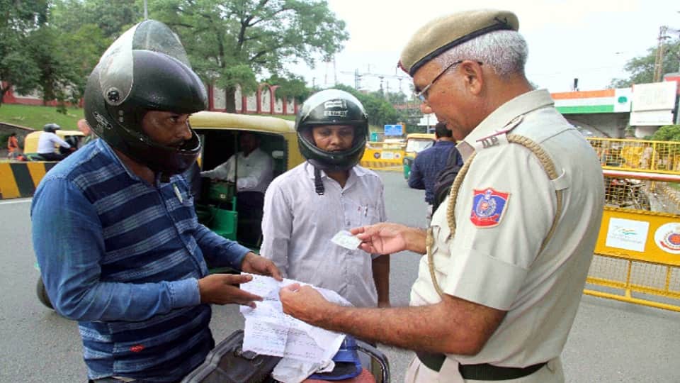 Delhi Police on High Alert for August 15 Independence Day 2022 Know About Security Arrangements in Red Fort