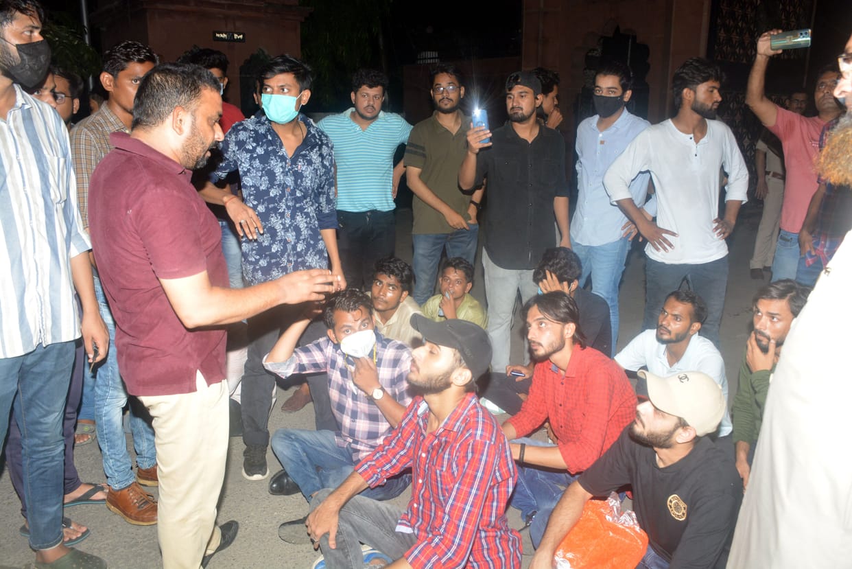 Students protest at Bab-e-Syed against the suspension