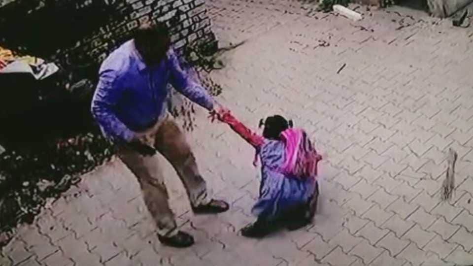 Video of a teacher beating a girl goes viral