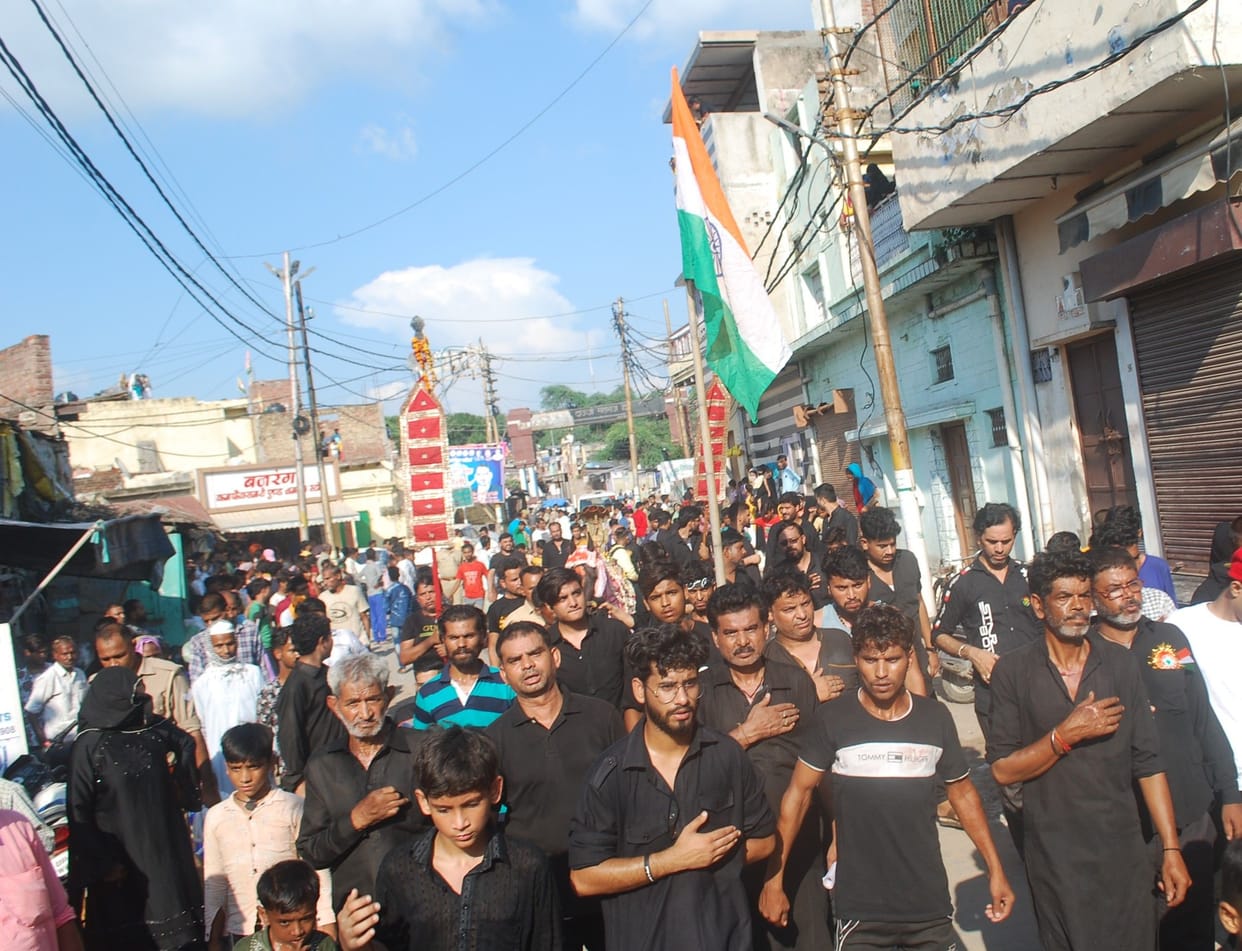 Hathras: In the atmosphere of Ranj-o-gum, freshly handed over-e-khak