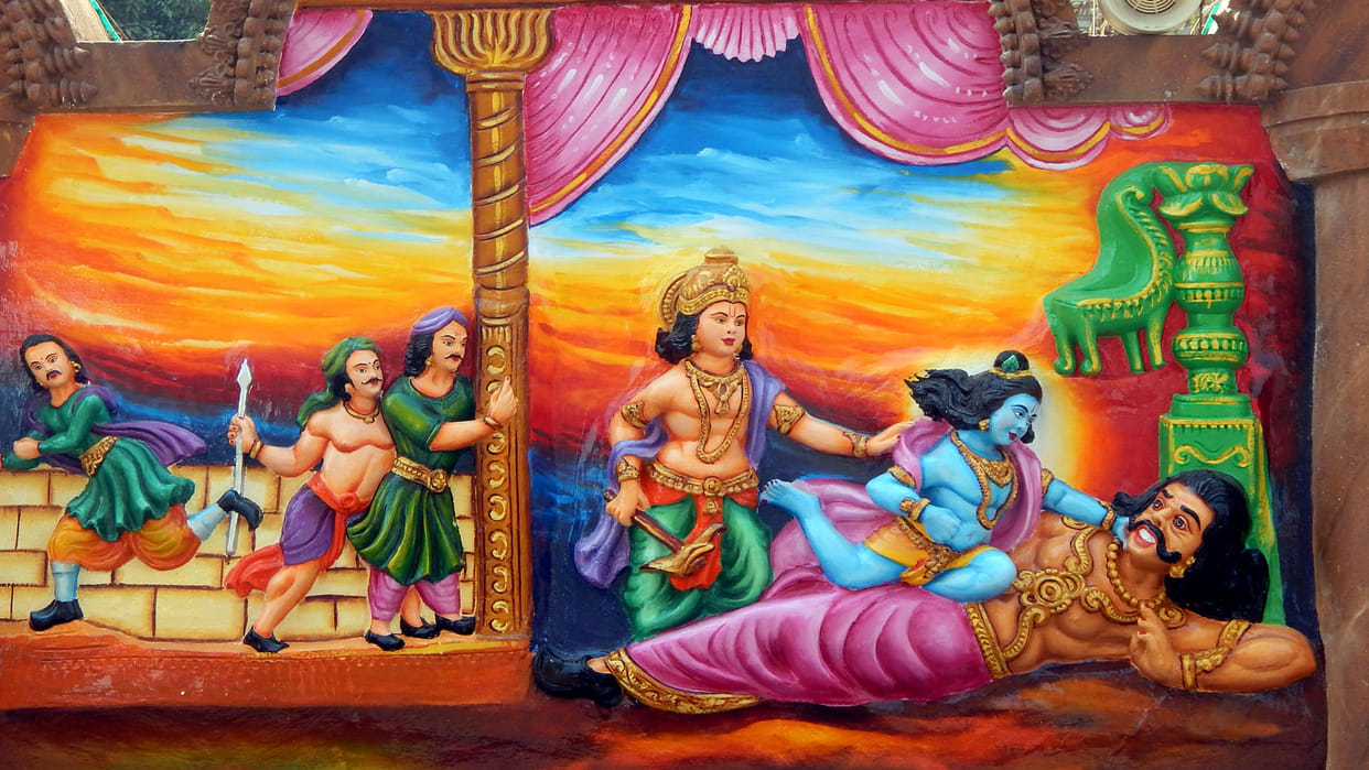 janmashtami 2022 special secret of three fingers raised during duryodhana last breath