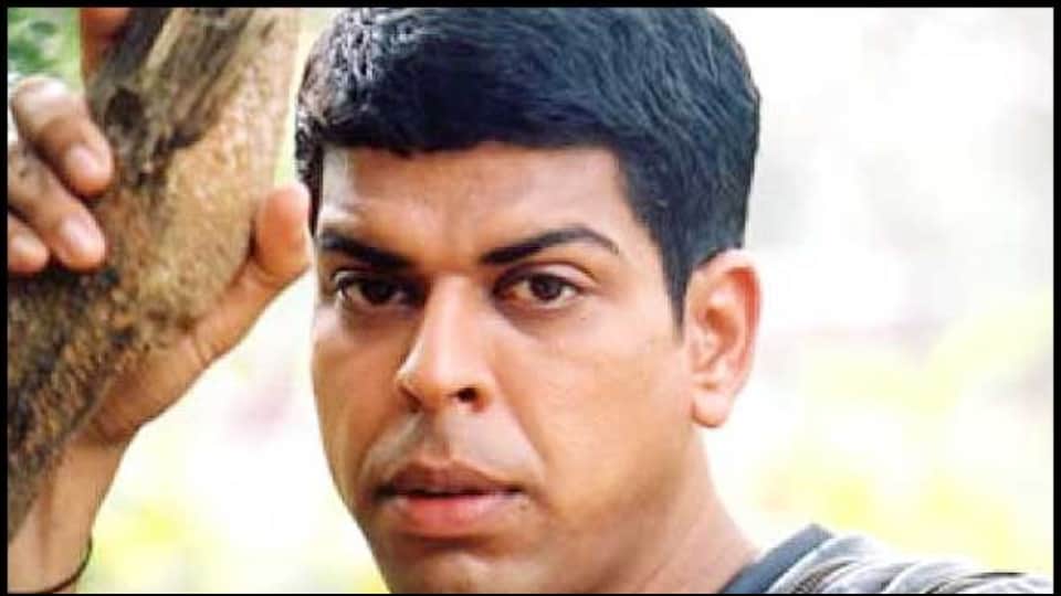 Happy birthday Murali Sharma struggle career films and his wedding with Ashwini Kalsekar know unknown facts