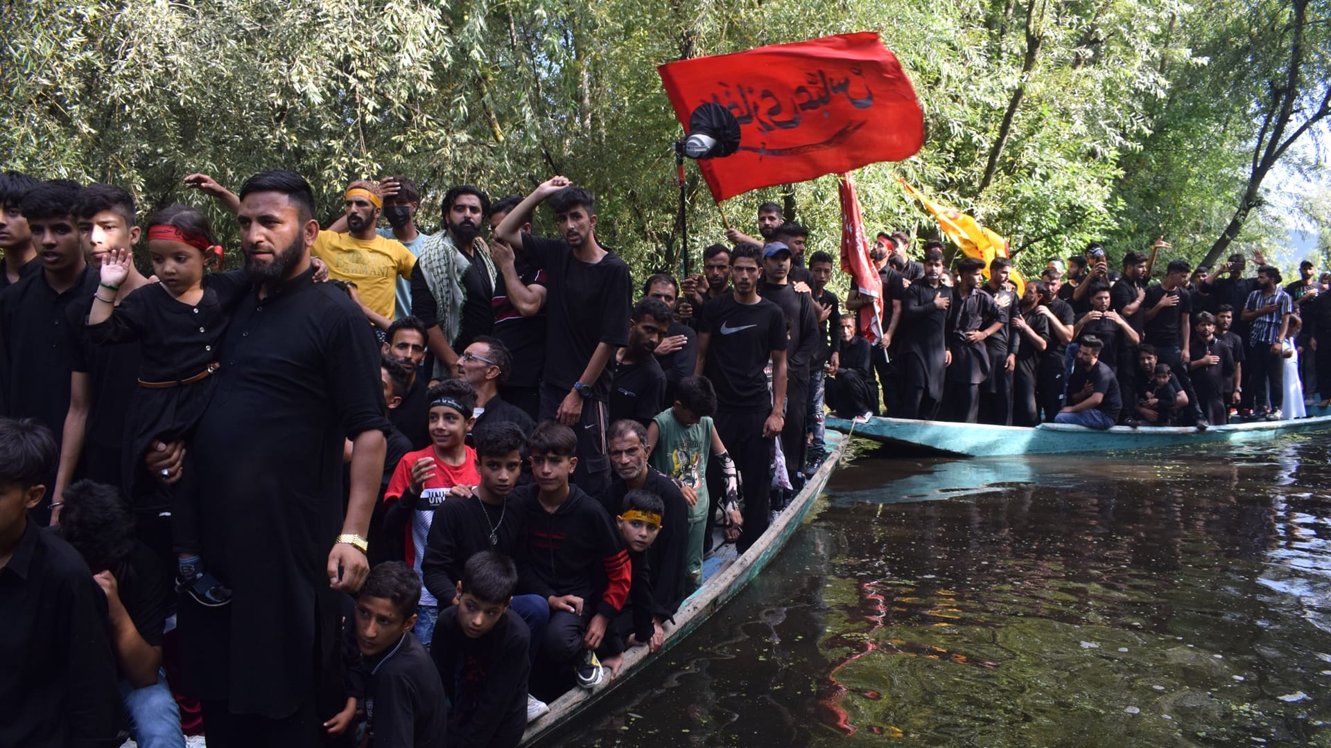 photos of Boat Rally organized In Dal Lake On Muharram 2022 in srinagar