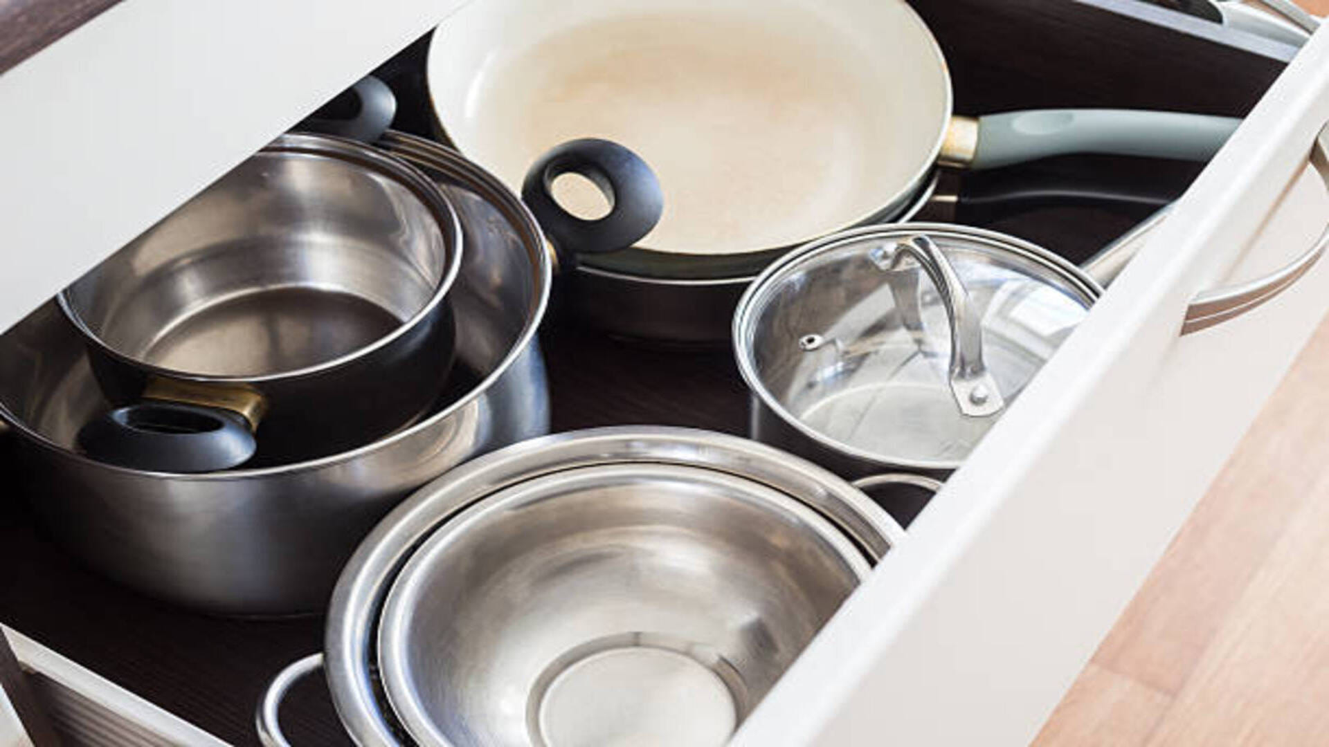 Vastu Tips For Home Avoid These Kitchen Things to Put in Store Room Know More