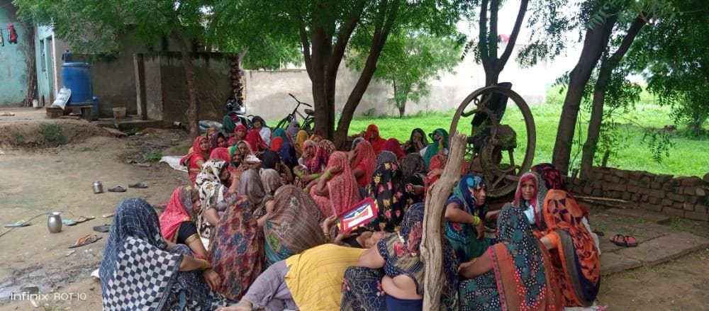 Hathras: Husband and wife were very happy, both sons study in convent school