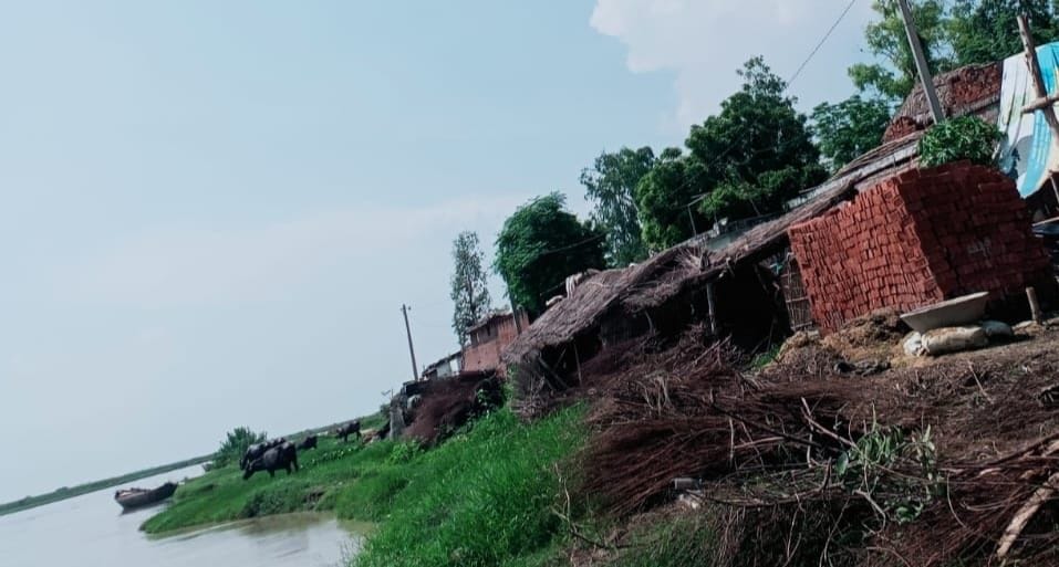 Saryu reached near danger mark, villagers in panic