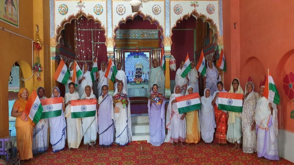 Vrindavan Widow women sent rakhis with Tiranga to PM Narendra Modi on Raksha Bandhan