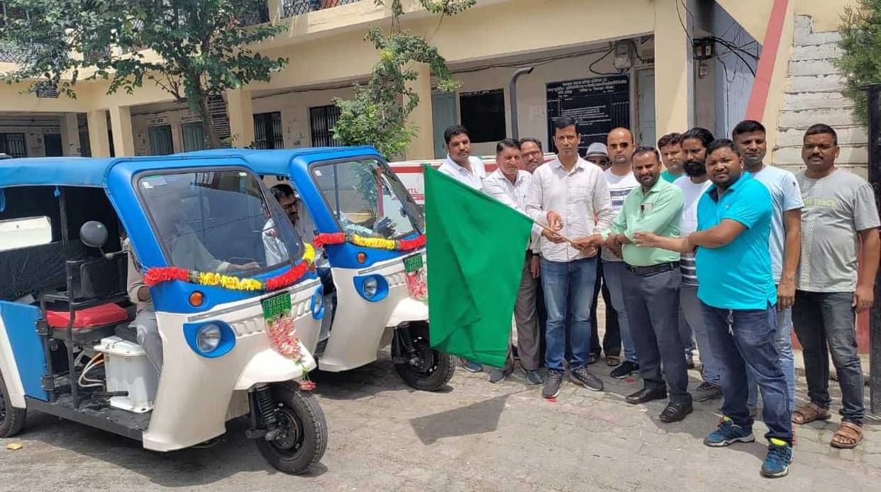 two More E rickshaw In Bageshwar