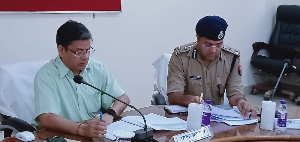 meeting,road accident