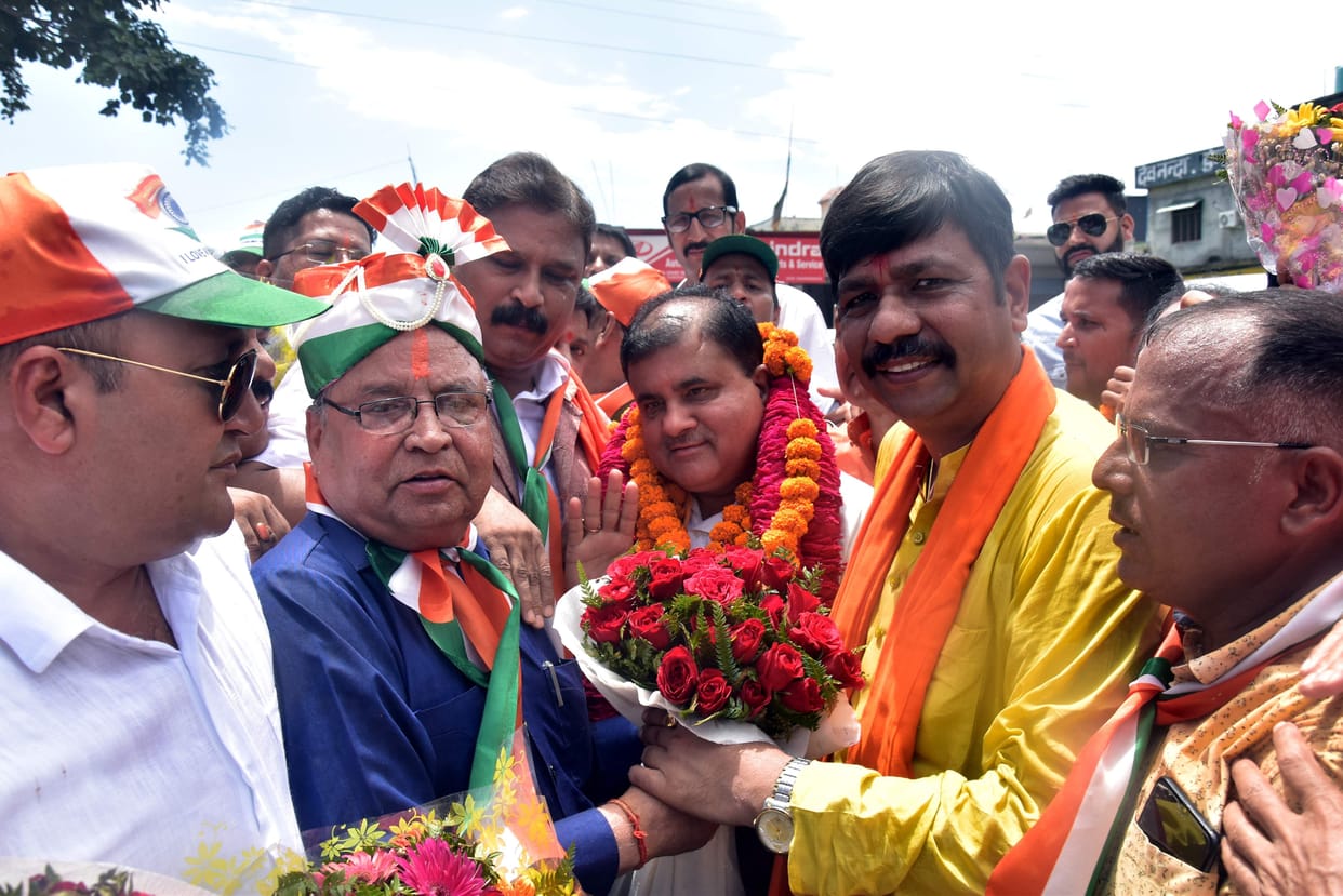 Tiranga Yatra reached in one hour due to jam