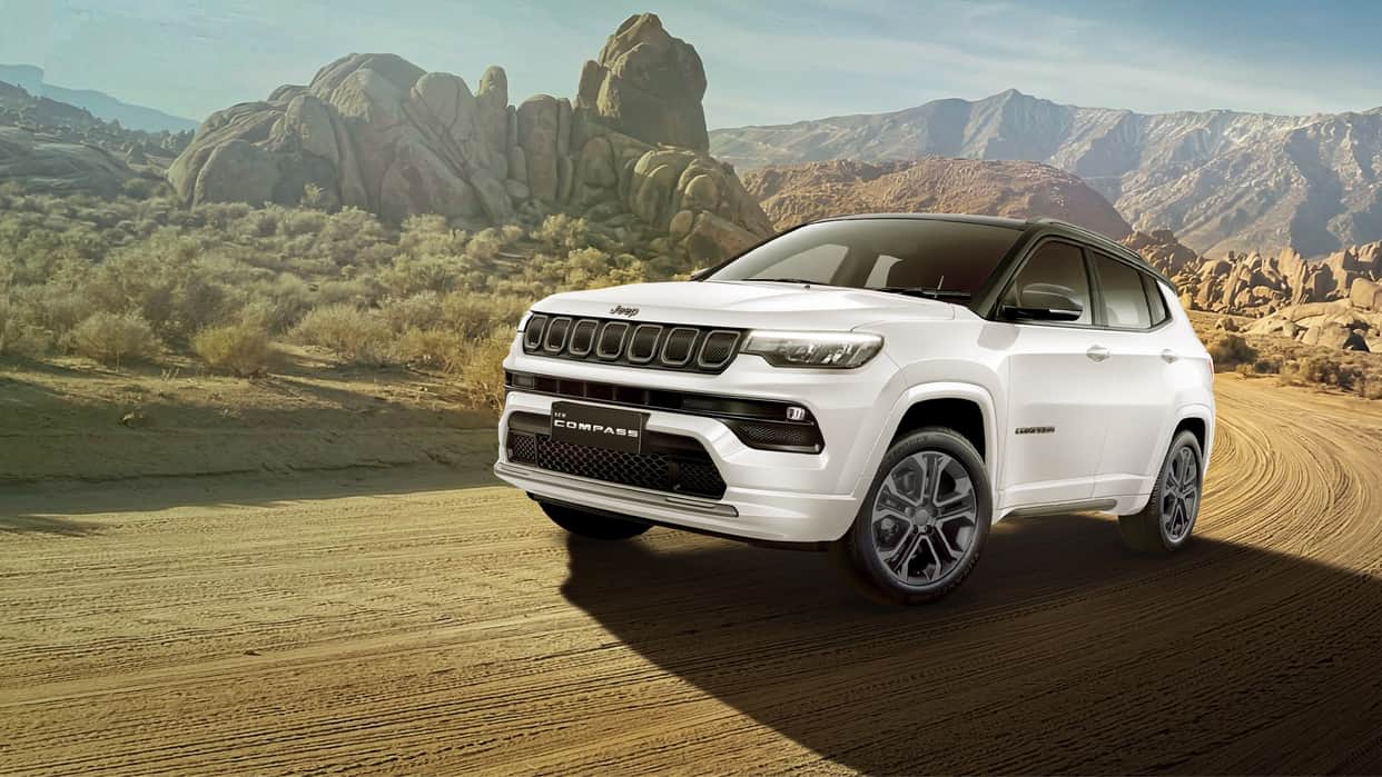 2022 Jeep Compass 5th Anniversary Edition launched Know Price Features Bookings News in Hindi