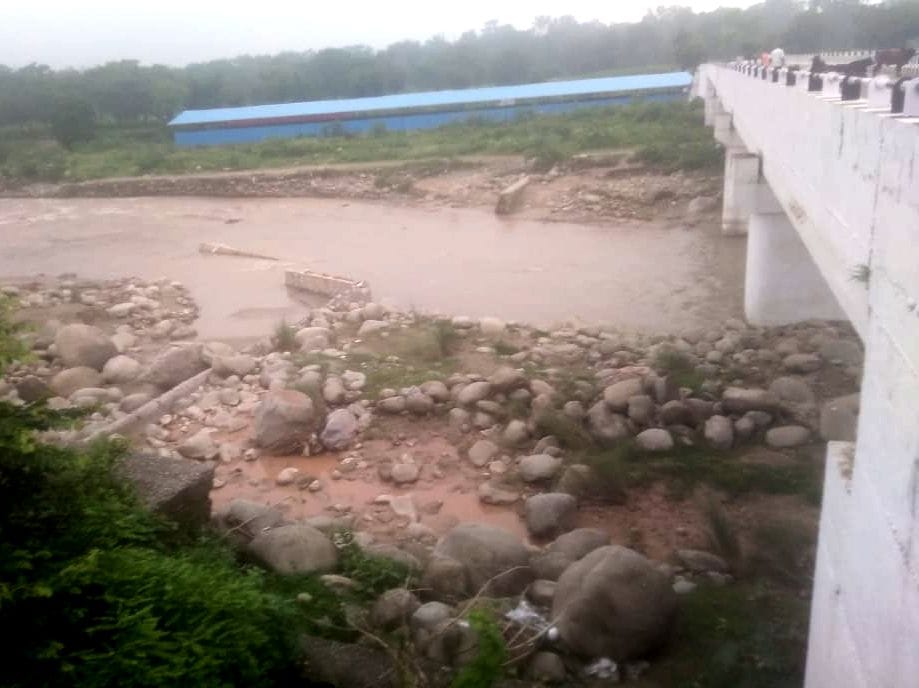 People protested against illegal mining in Khoh river