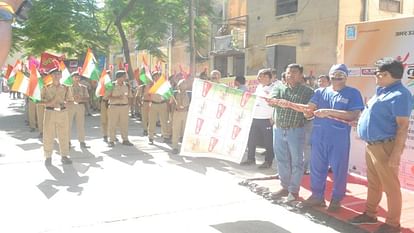 Amar Ujala Campaign Maa Tujhe Pranam Walk For Unity In Agra Today