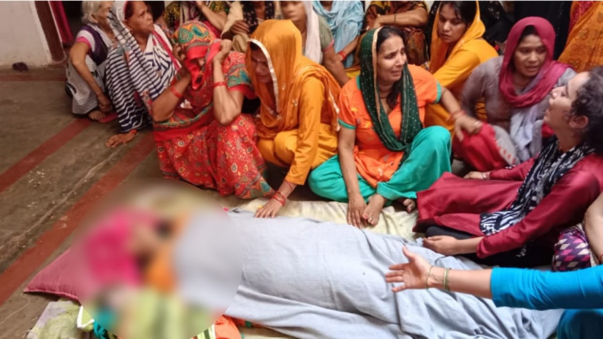 Death of mother and child during delivery in Bijnor, Family uproar in hospital