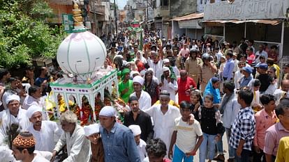 Tenth Muharram procession turned out Tajia handed over in Karbala