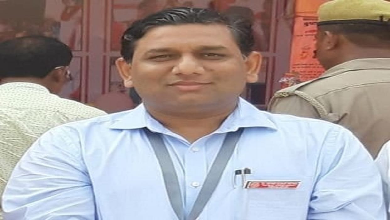 Amit Pathak is the new BSA of Varanasi now Rakesh Singh has been accused of corruption
